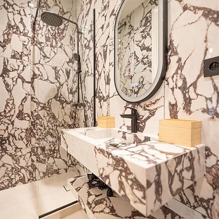 Apartment Lovely & Romantic Near Bastille